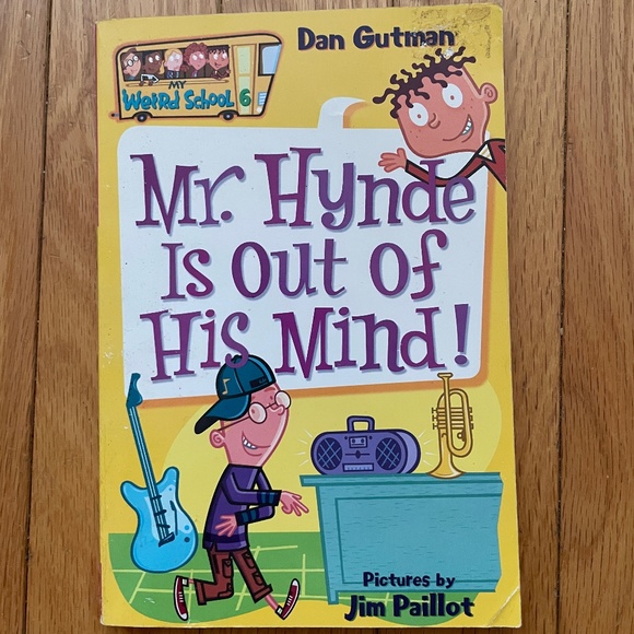 7 Dan Gutman “Weird School” Funny Kids’ Books - Picture 5 of 8
